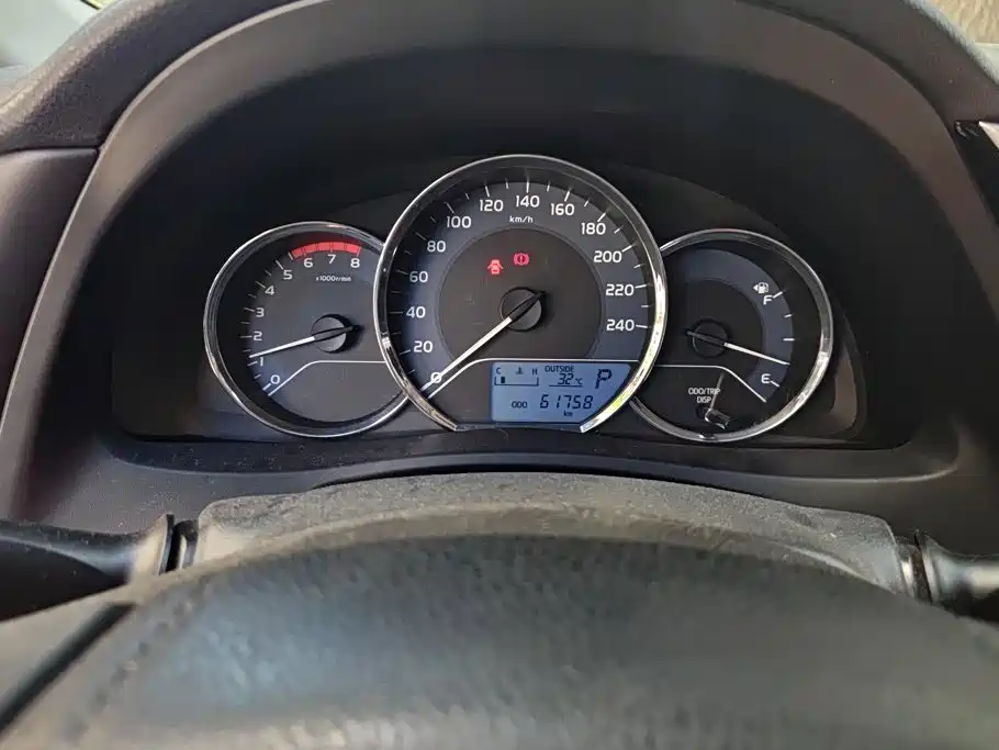 Toyota Corolla 2017 — фото 14