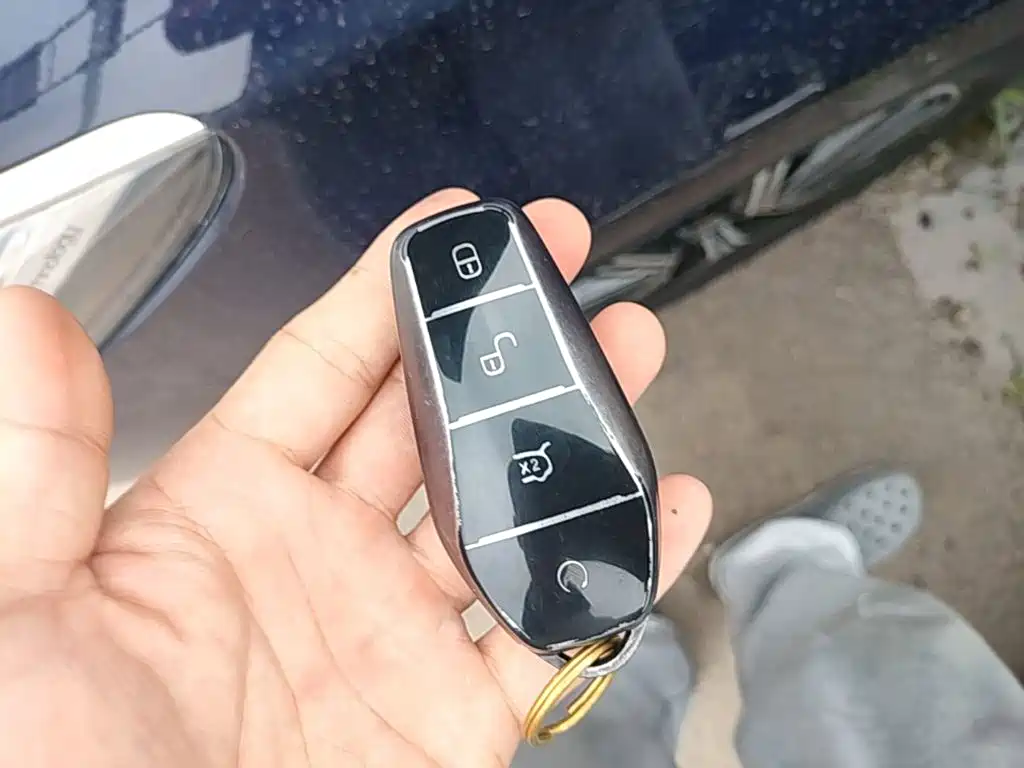 BYD Song MAX New Energy 2023 — фото 9