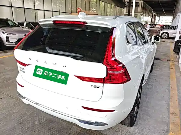 Volvo XC60 Plug-In Hybrid 2024