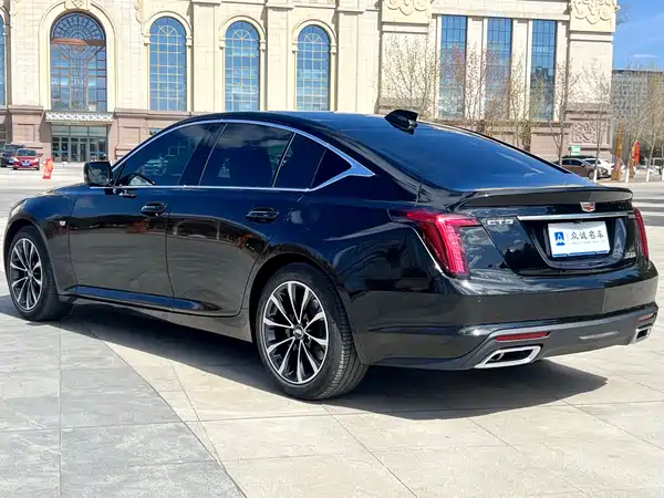 Cadillac CT5 2025