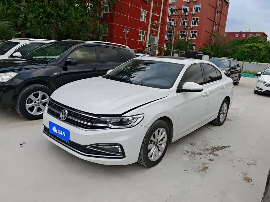 Volkswagen Bora 2021