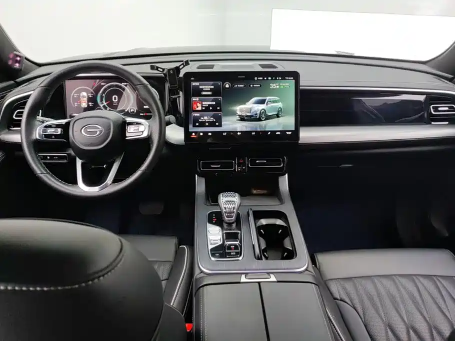 GAC Trumpchi GS8 2023 — фото 12