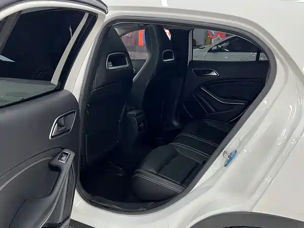 Mercedes-Benz GLA 2018