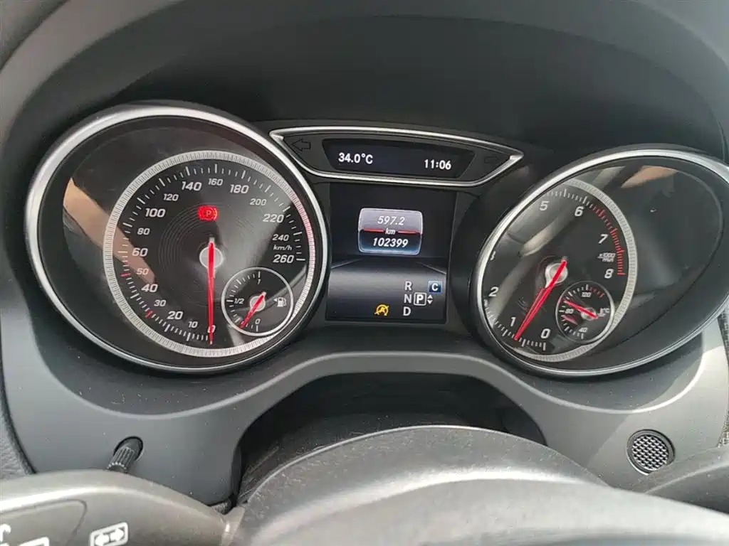 Mercedes-Benz GLA 2018 — фото 12