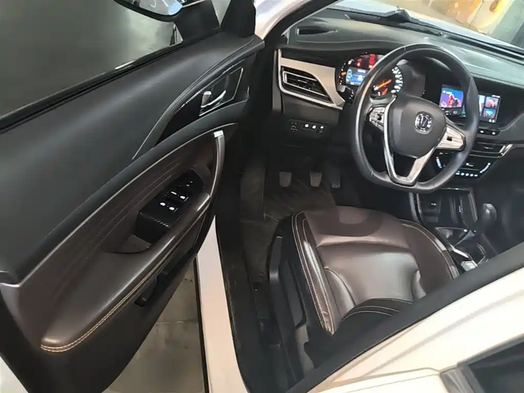 Changan CS35PLUS 2019 — фото 16