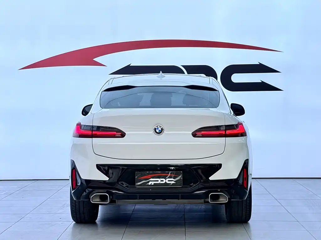 BMW X4 2023 — фото 21