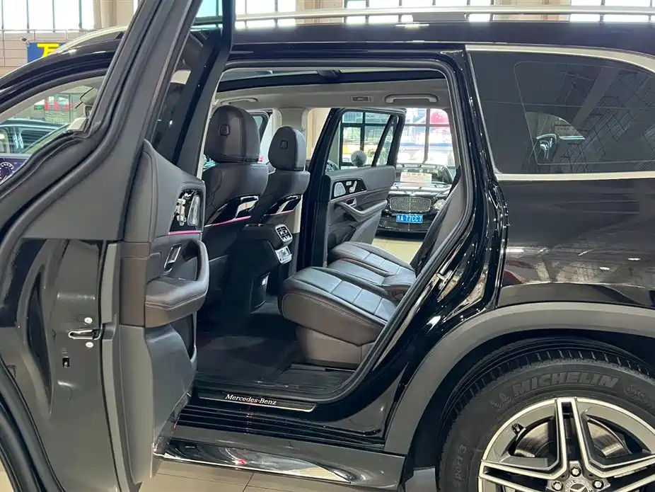 Mercedes-Benz GLS 2021 — фото 19