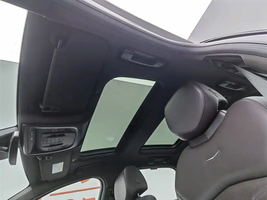 Cadillac CT6 2023 — фото 14