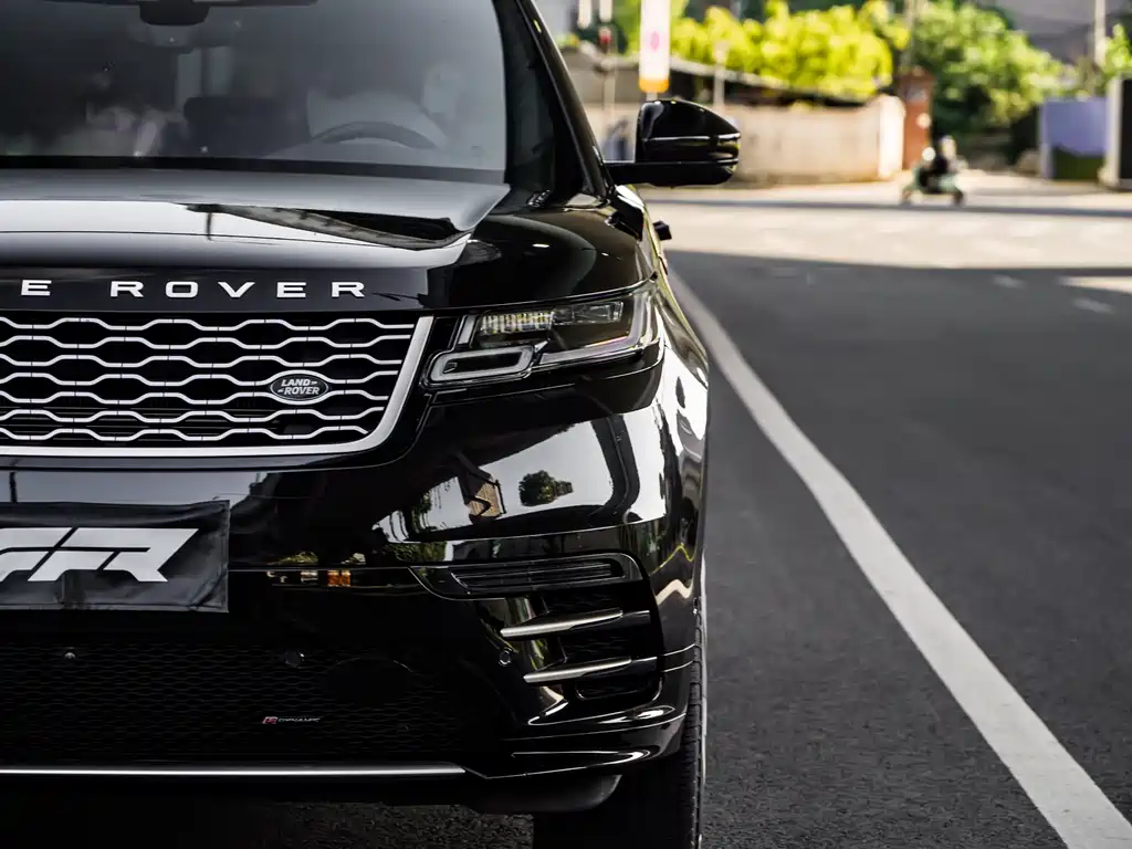 Land Rover Velar 2022 — фото 16