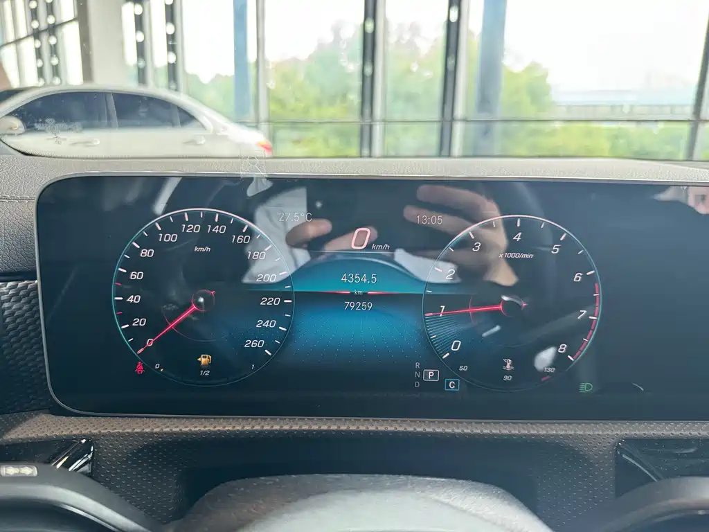 Mercedes-Benz A-Class 2019 — фото 11