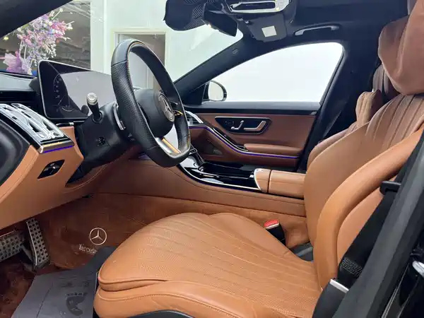 Mercedes-Benz S-Class 2023
