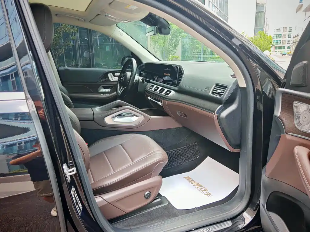 Mercedes-Benz GLS 2021 — фото 12