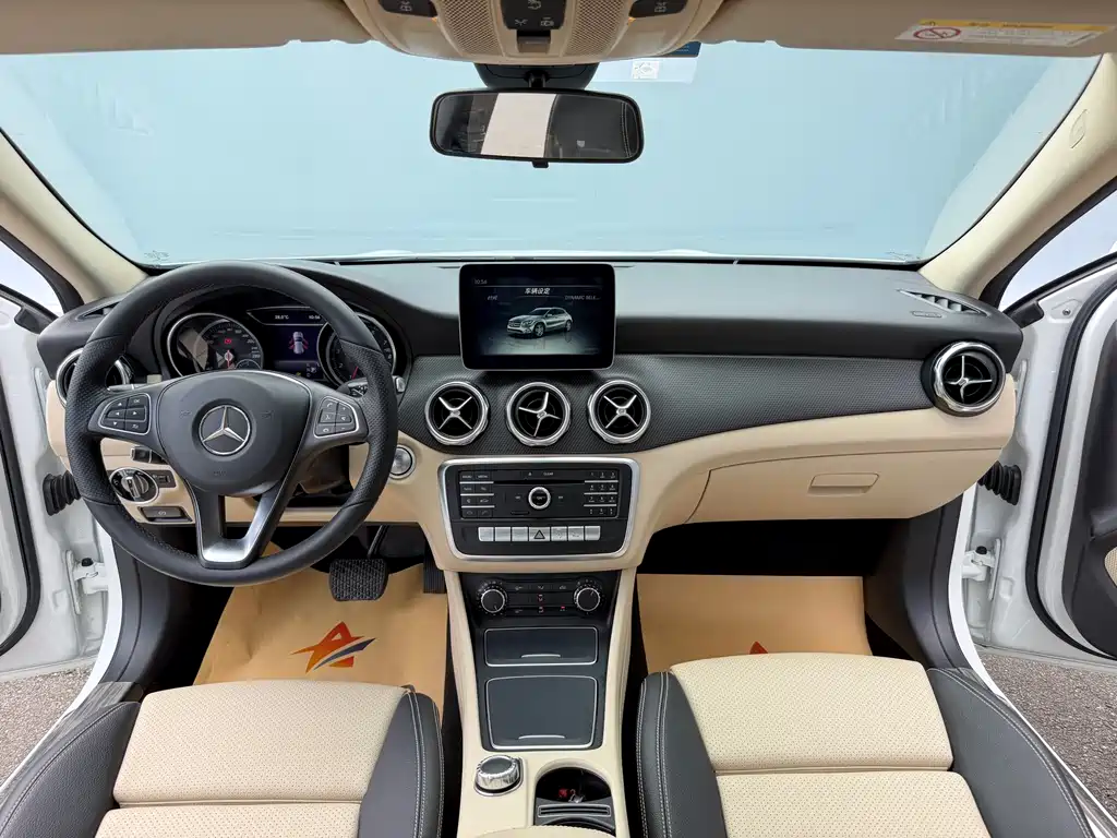 Mercedes-Benz GLA 2017