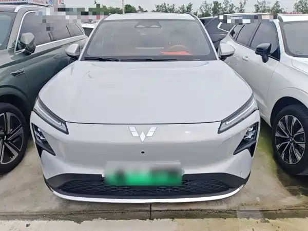 Wuling Starlight S 2025