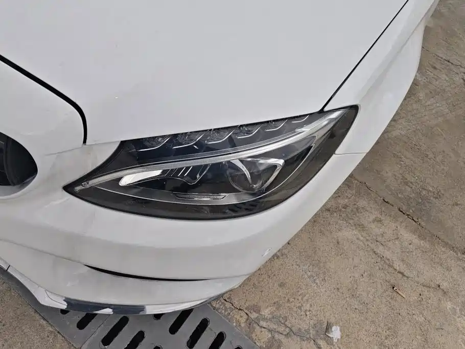 Mercedes-Benz C-Class 2018