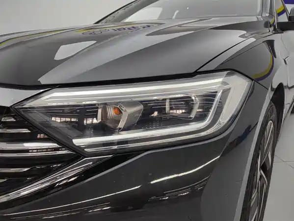 Volkswagen Sagitar 2023