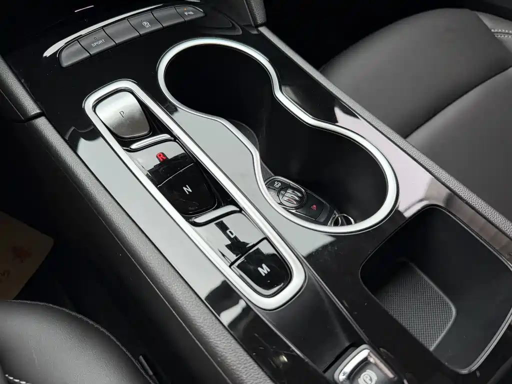 Buick Regal 2024 — фото 13