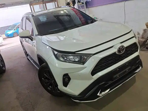 Toyota RAV4 2023