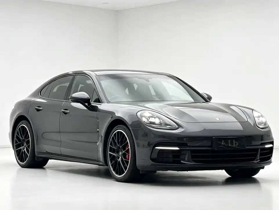 Porsche Panamera 2020 — фото 3