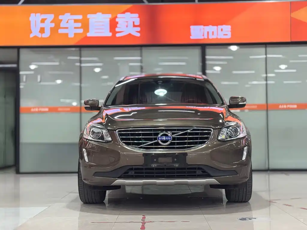 Volvo XC60 2016 — фото 2