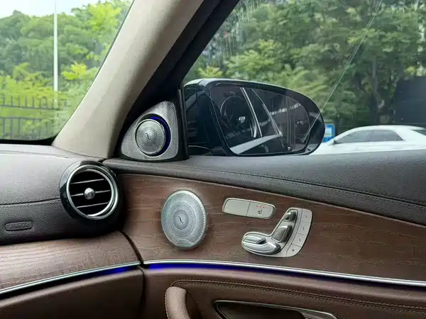 Mercedes-Benz E-Class 2019