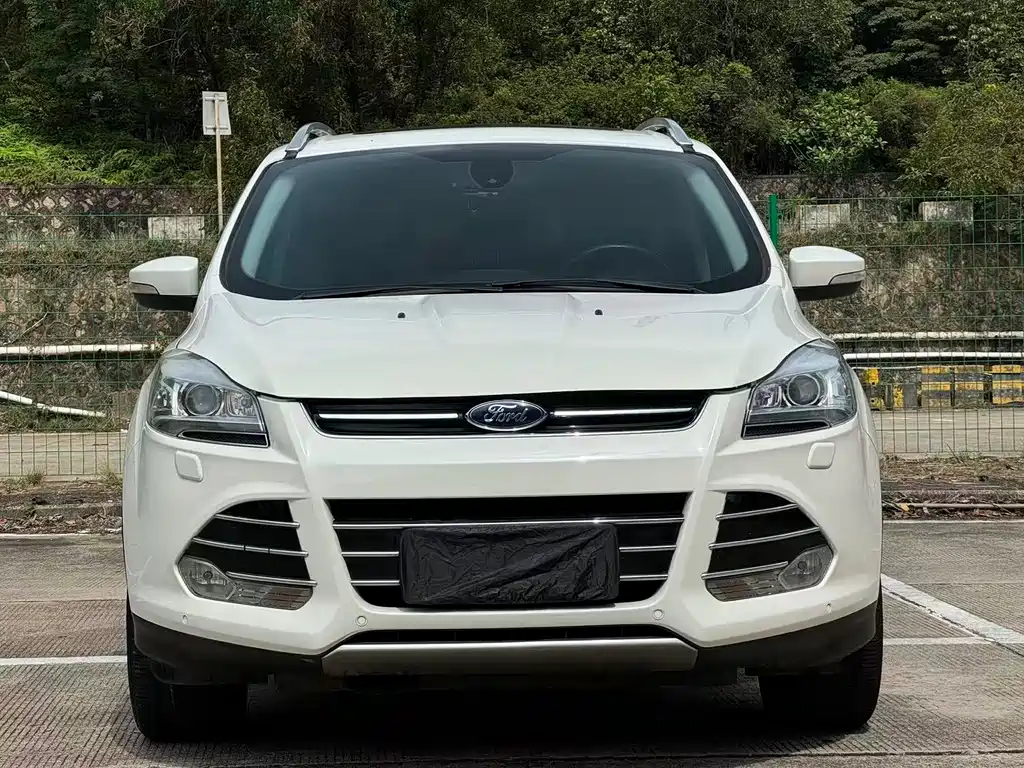 Ford Kuga 2015 — фото 2