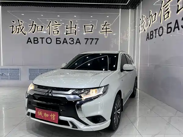 Mitsubishi Outlander 2022