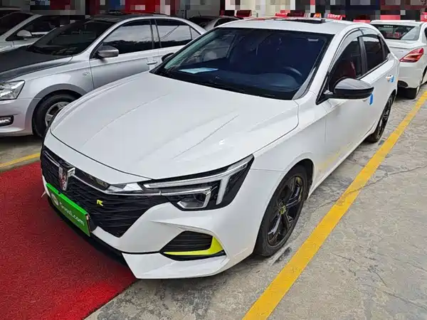 Roewe i6 MAX 2020