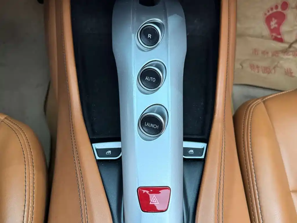 Ferrari California T 2015 — фото 20