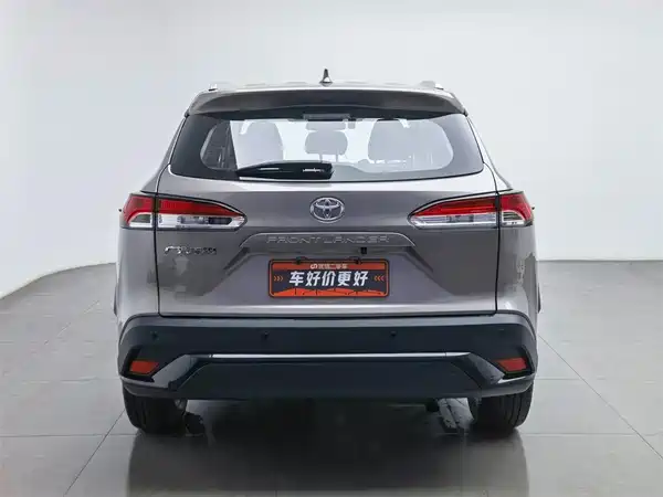 Toyota Frontlander 2023