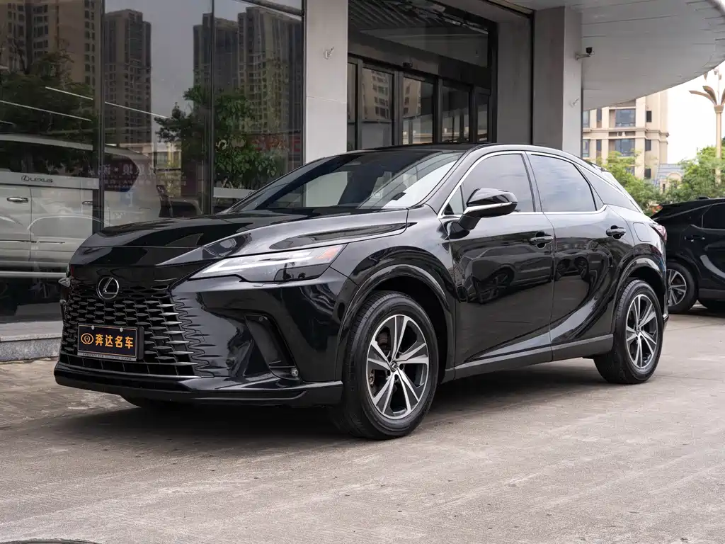 Lexus RX 2024