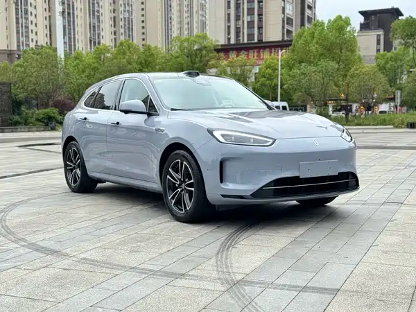 AITO M5 2024
