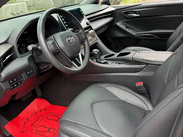 Toyota Avalon 2019