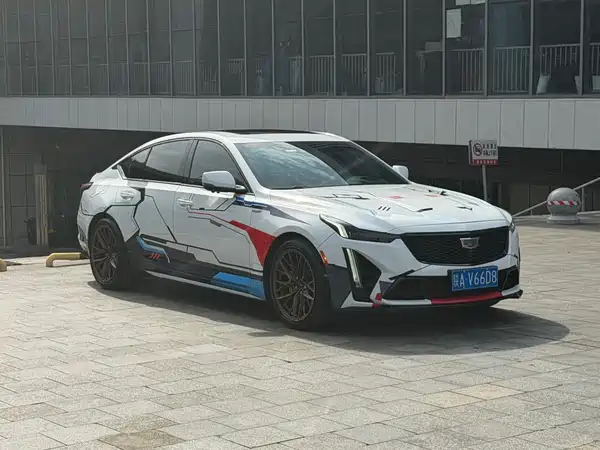 Cadillac CT5 2023