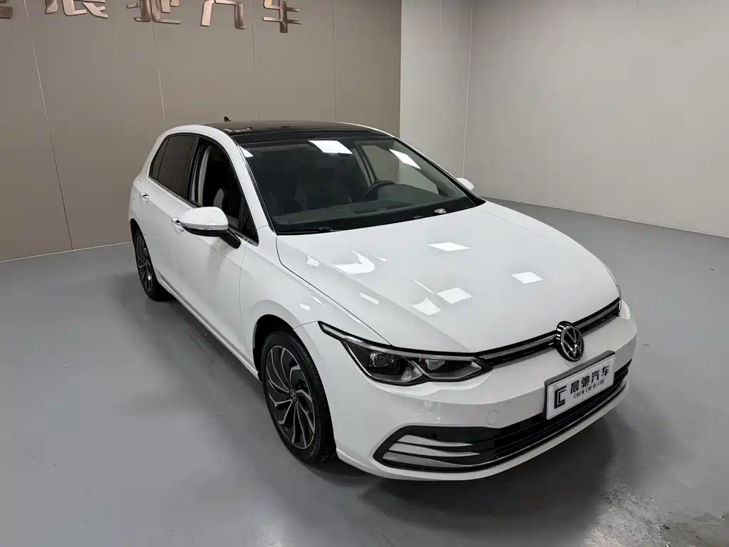 Volkswagen Golf 2022