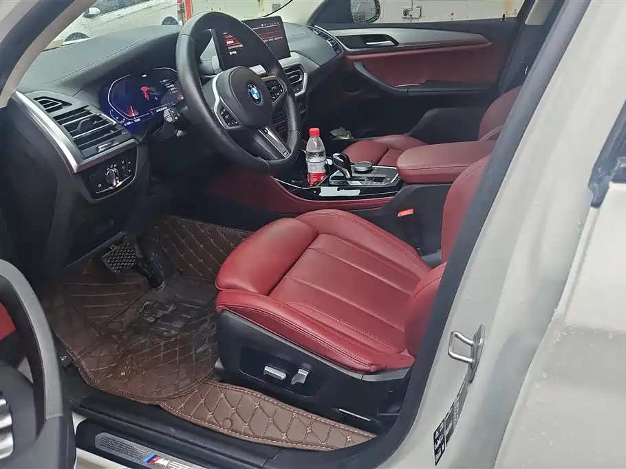 BMW X4 2022 — фото 9