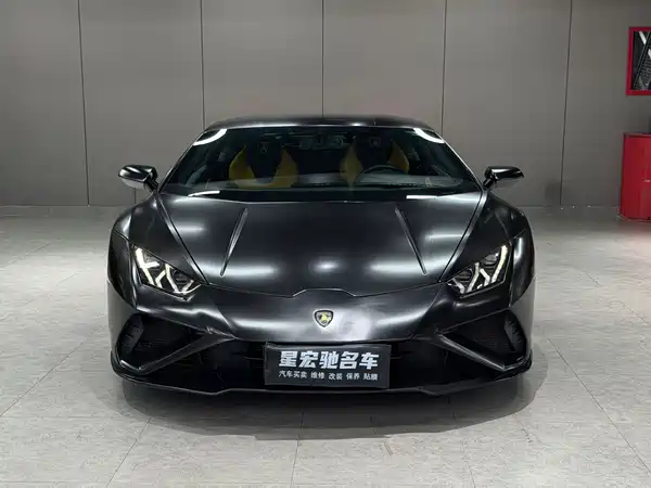 Lamborghini Huracan 2023