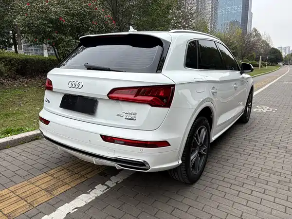 Audi Q5L 2018