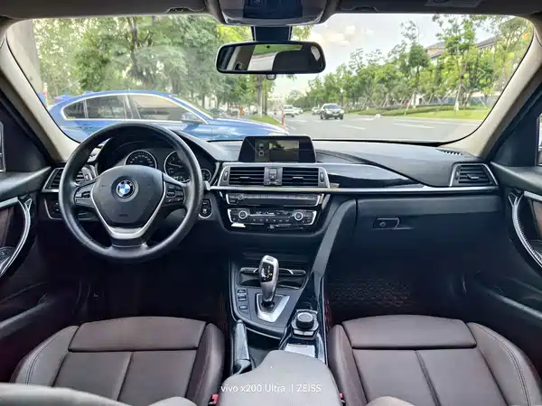 BMW 3 Series 2018