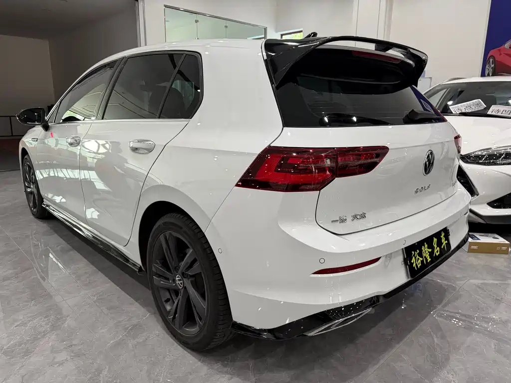 Volkswagen Golf 2022