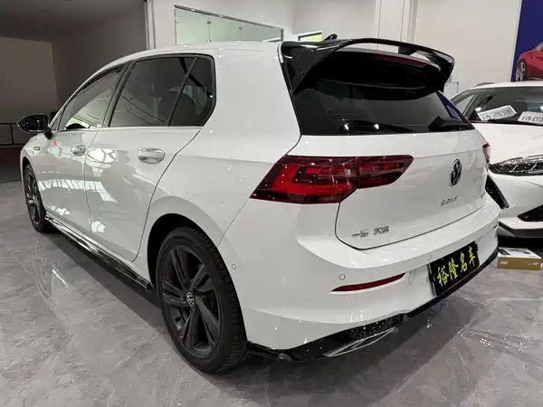 Volkswagen Golf 2022