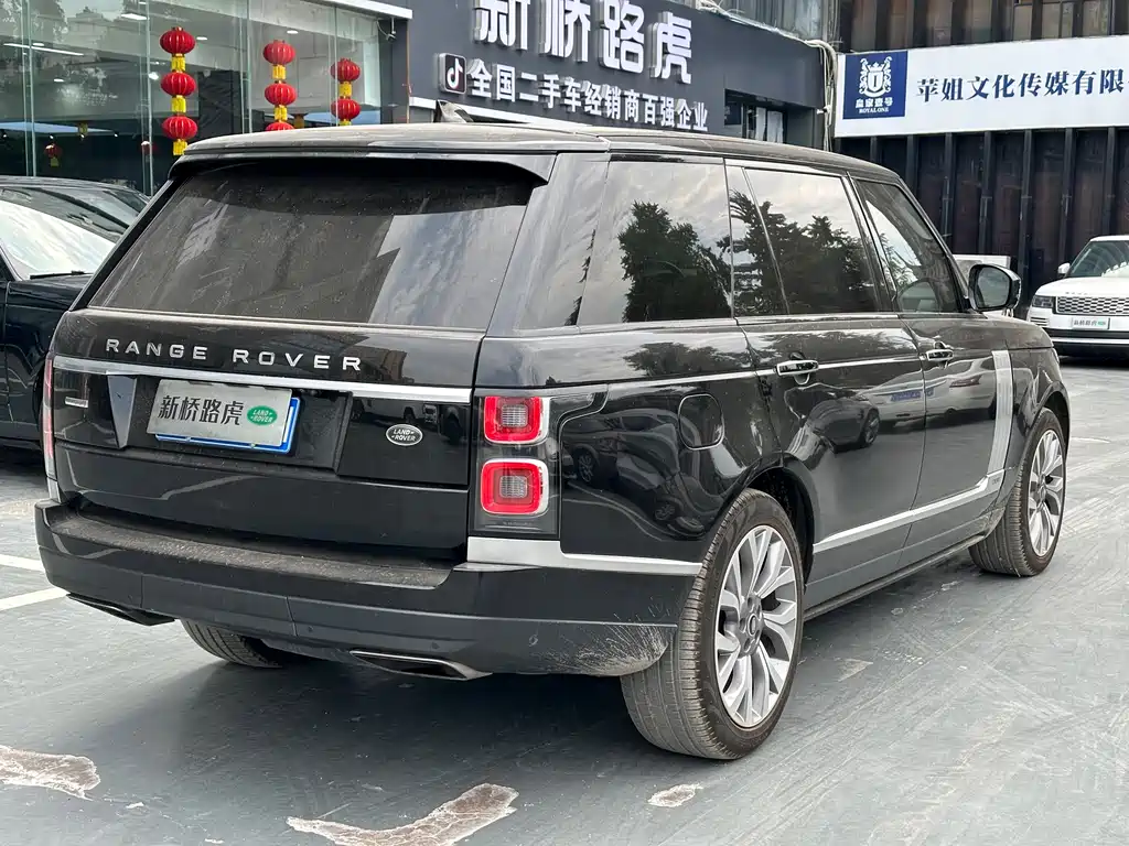 Land Rover Range Rover 2018 — фото 19