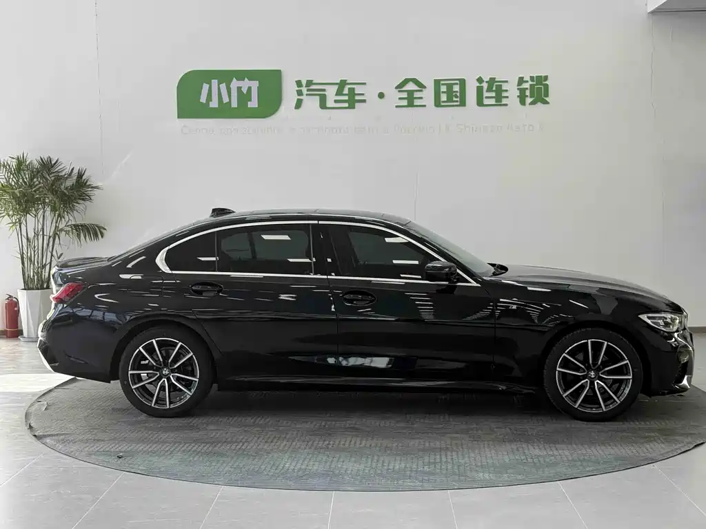 BMW 3 Series 2022