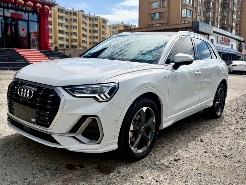 Audi Q3 2023