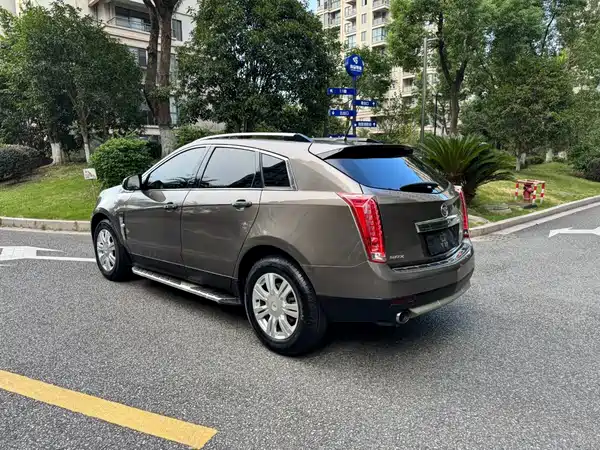 Cadillac SRX 2013
