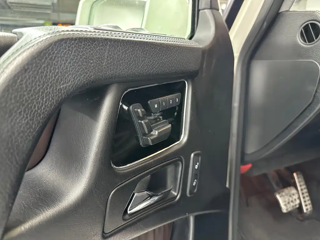 Mercedes-Benz G-Class AMG 2013 — фото 15