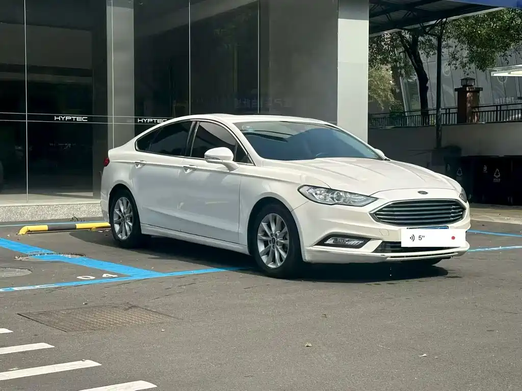 Ford Mondeo 2017 — фото 2