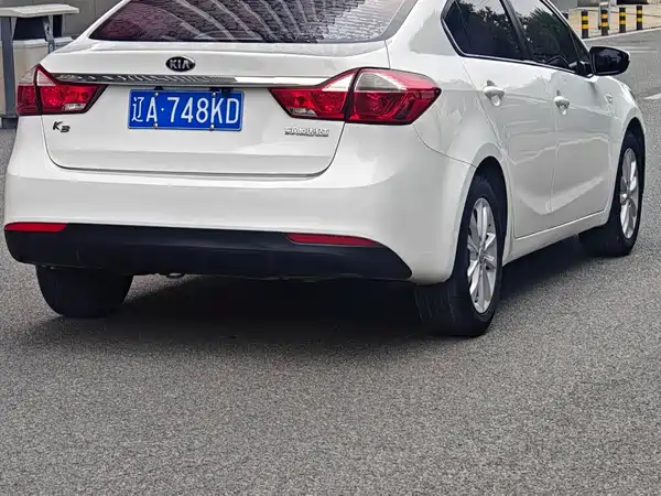 Kia K3 2016