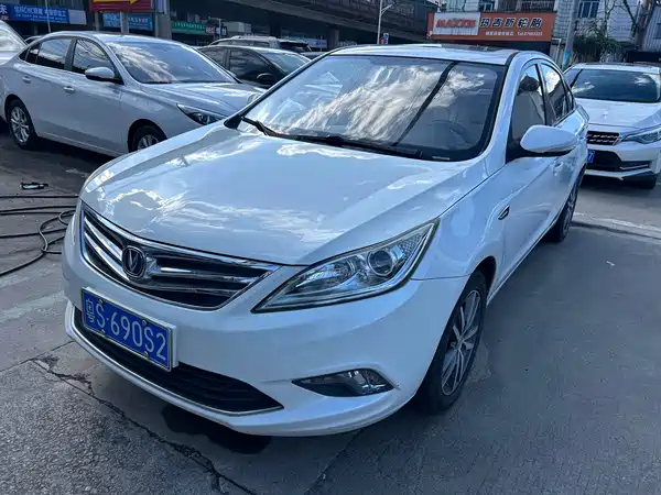 Changan Eado 2015