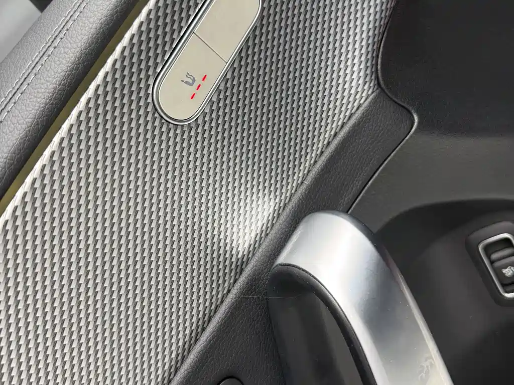 Mercedes-Benz A-Class 2022 — фото 8